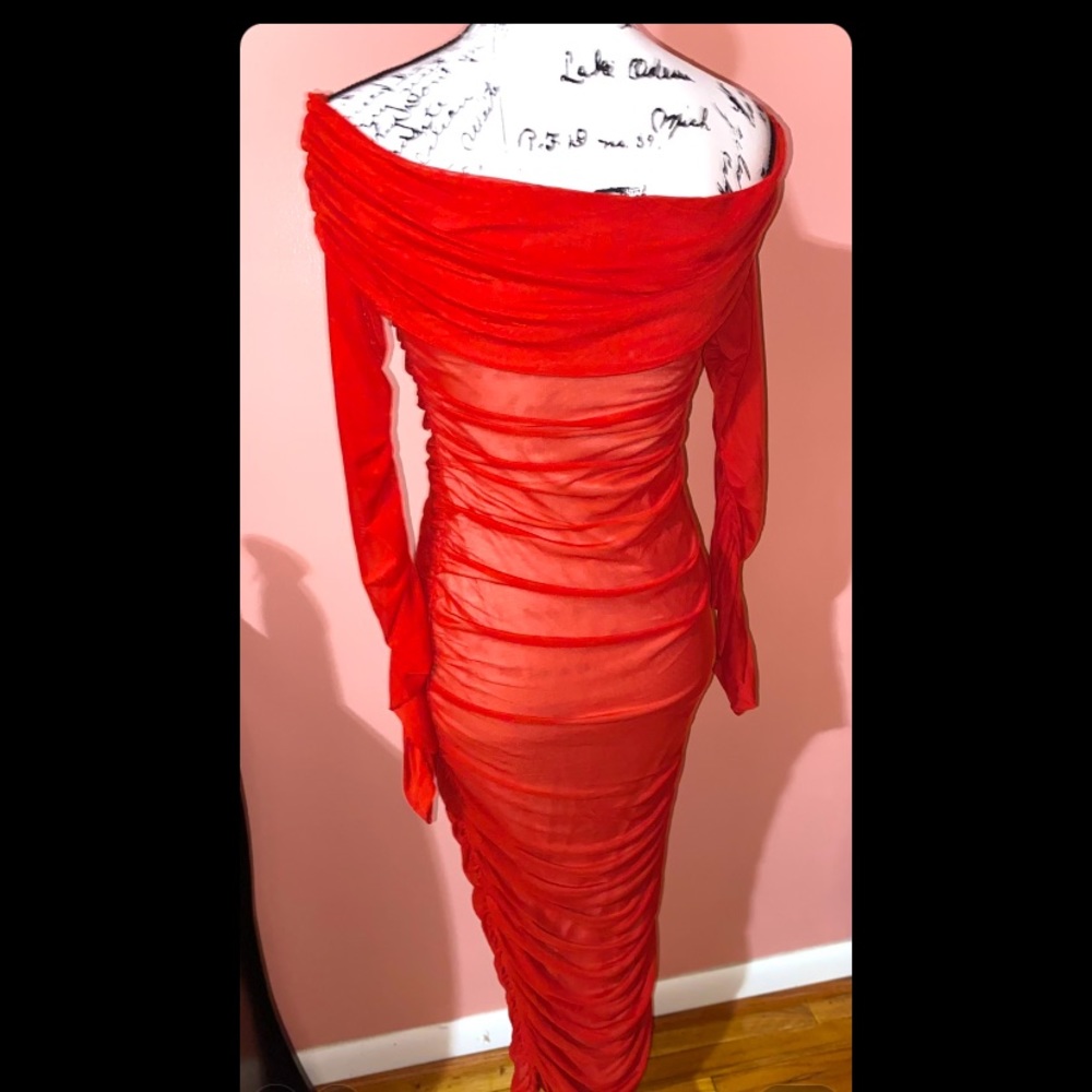 Red Off The Shoulder Ruched Dress - Picture 2 of 2